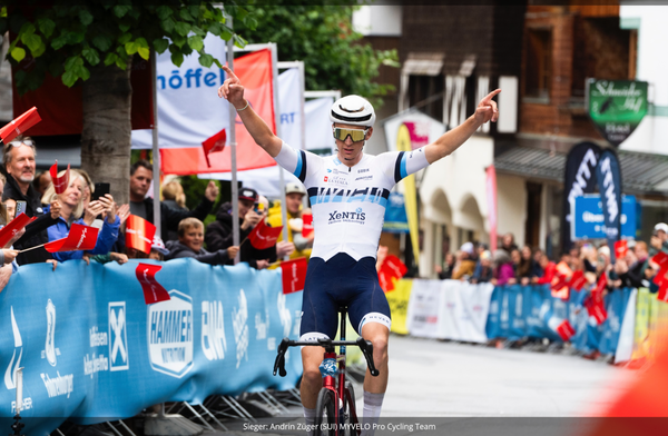Andrin Züger wint de Arlberg Giro 2025 – MYVELO's bergspecialist in topvorm